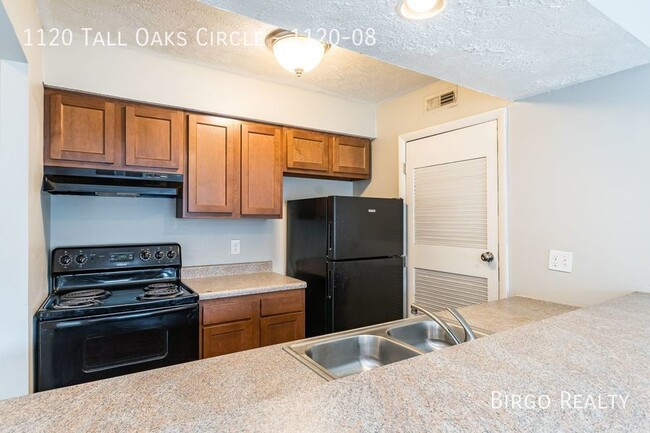 Quiet 1 Bed / 1 Bath APARTMENT in HARRISON! - 1120 Tall Oaks Cir ...