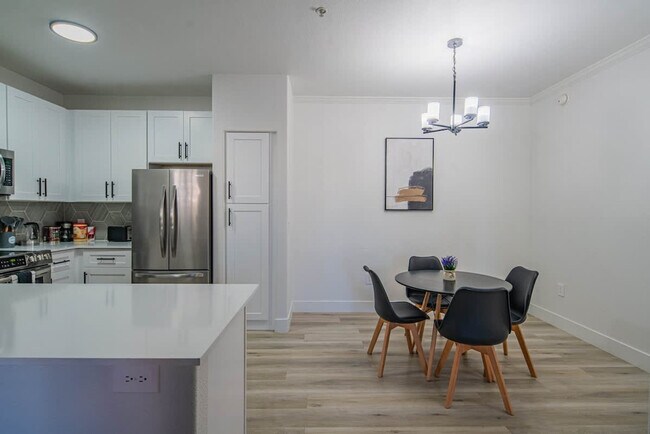 Building Photo - 7455 N 95th Ave