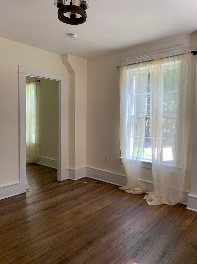 Dining Room - 14 Main St