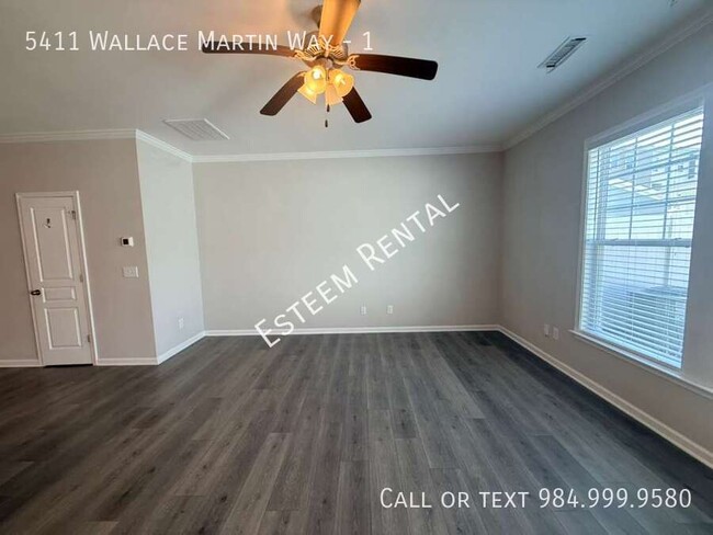 Building Photo - 5411 Wallace Martin Wy