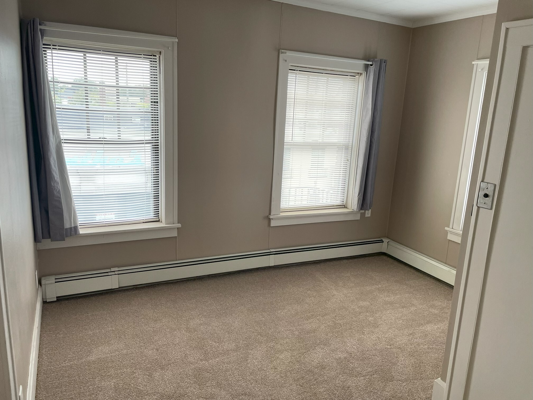 Building Photo - 1520 9th St