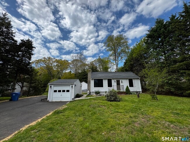 Building Photo - 97 Candlewood Rd