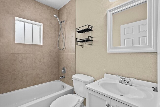 Building Photo - 1208 Palmer St