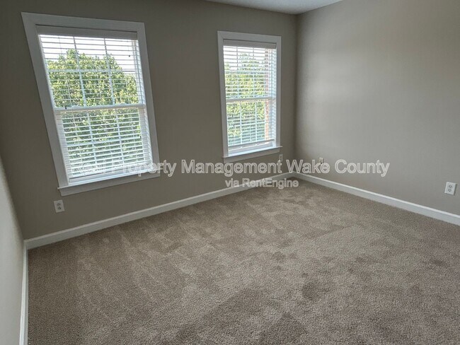 Building Photo - 1100 Kirkeenan Cir