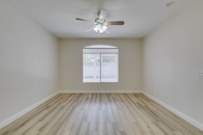 Building Photo - Silverado Ranch 3 bedroom home completely remodeled interior ready for immediate move in!