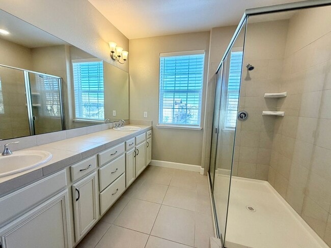 Building Photo - 1860 Sea Horse Rd