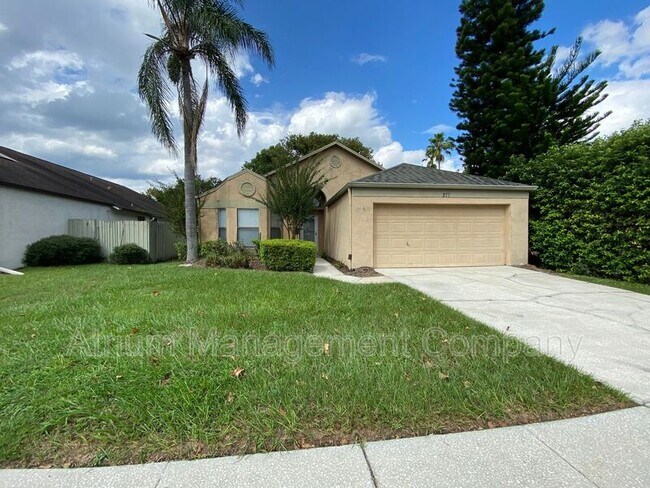 Building Photo - 277 Lakebreeze Cir