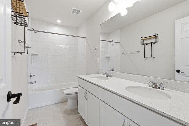 Building Photo - 10302 Spotswood Dr