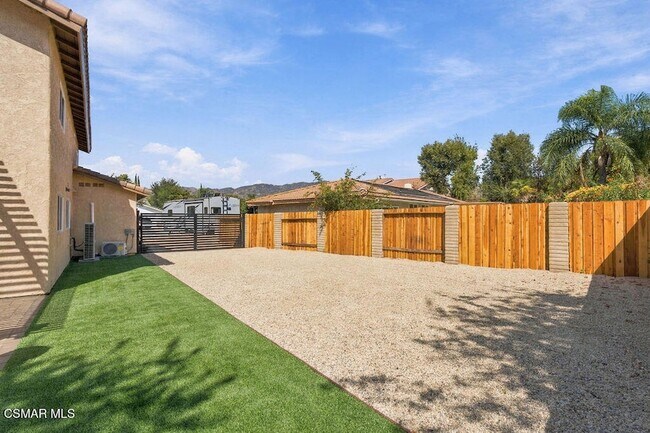 Building Photo - 5769 Nutwood Cir