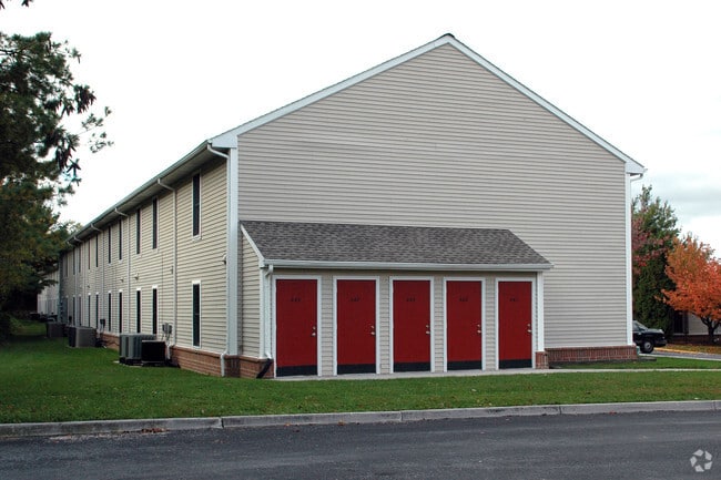 Building Photo - Waynesboro Apartments