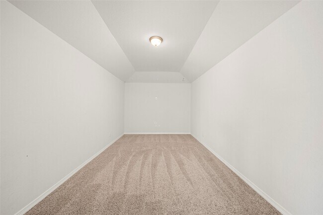 Building Photo - 8930 Emerald Cane Dr