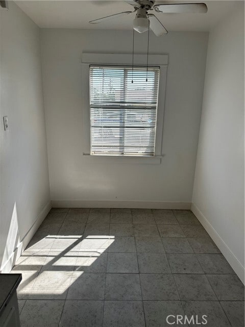 Building Photo - 117 Harris Dr