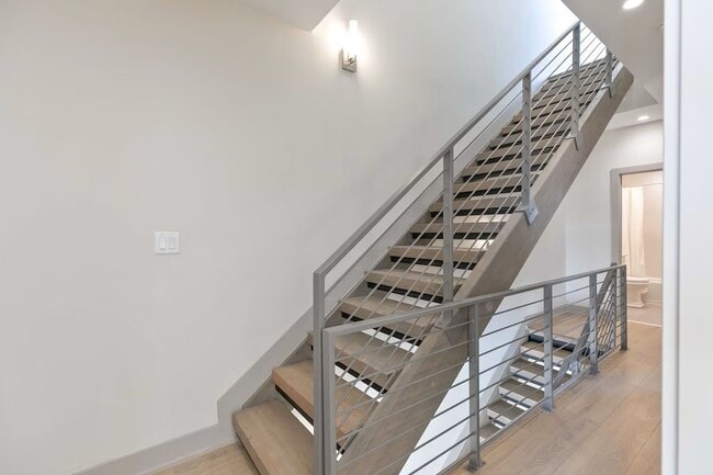 Building Photo - 50 3rd St