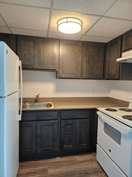 Kitchen - Morningside Gardens Apartments