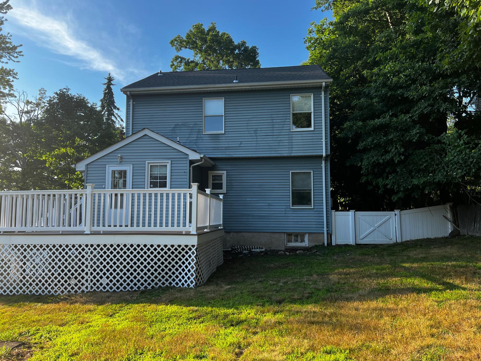 Building Photo - 32 E Grand Ave