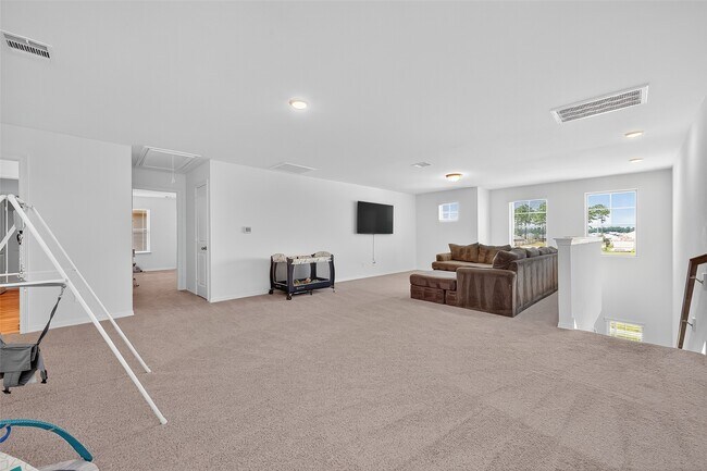 Building Photo - 21624 Elmheart Dr