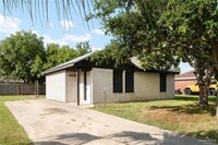 Building Photo - 12 Gabriella Dr