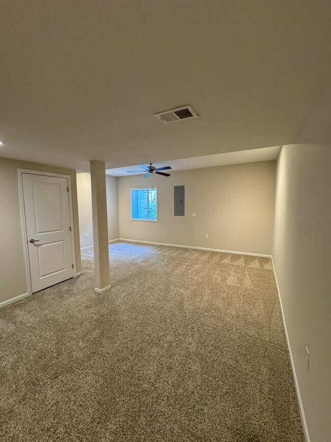 Building Photo - 7866 W 158th Ct