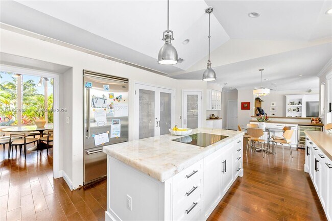 Building Photo - 16001 SW 77th Ct