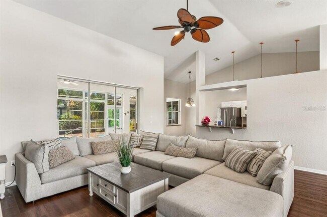 Building Photo - 23218 Cypress Trail Dr