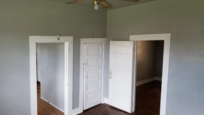 Building Photo - 5516 Court G