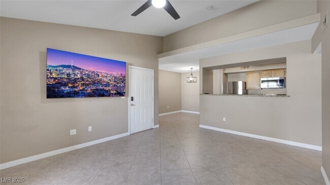 Building Photo - 45 Maleena Mesa St