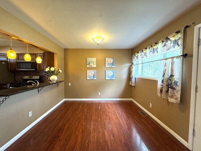 Building Photo - 8113 Norwood Ct