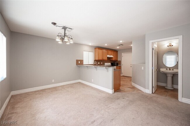 Building Photo - 211 Wicked Wedge Way