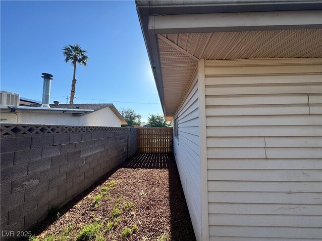 Building Photo - 2539 Winterwood Blvd