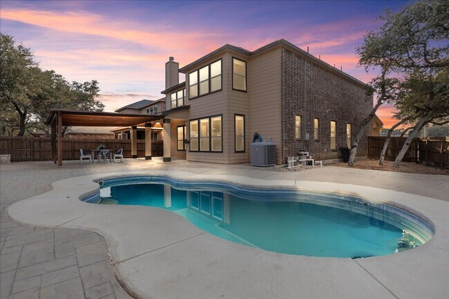 Building Photo - Move-In Ready Home with Resort-Style Backyard