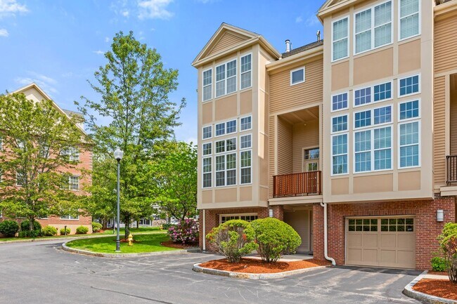 Building Photo - 2 Powder Mill Square