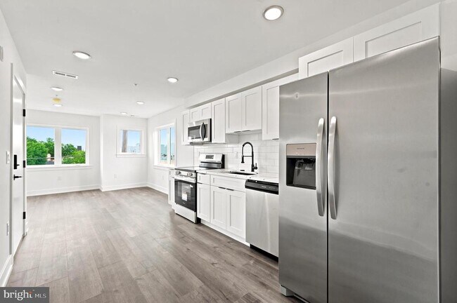 Building Photo - 1514 S 22nd St