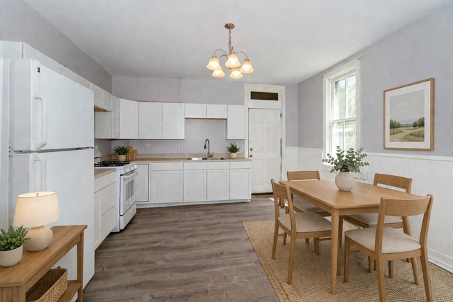 Building Photo - 3 bedroom home in Carlisle!
