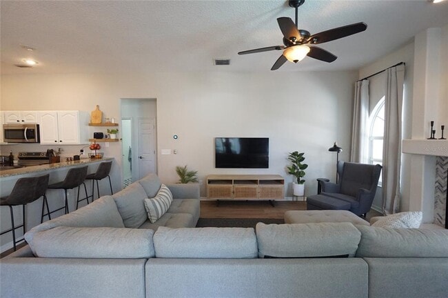 Building Photo - 13708 Whitebark Pl