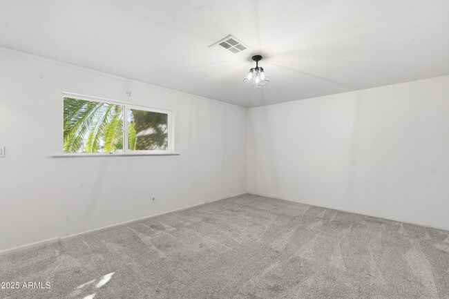 Building Photo - 21047 S 156th St