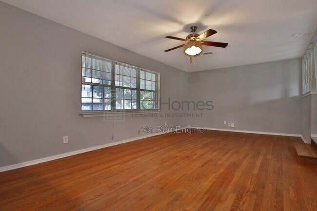 Building Photo - 405 Yukon Ave