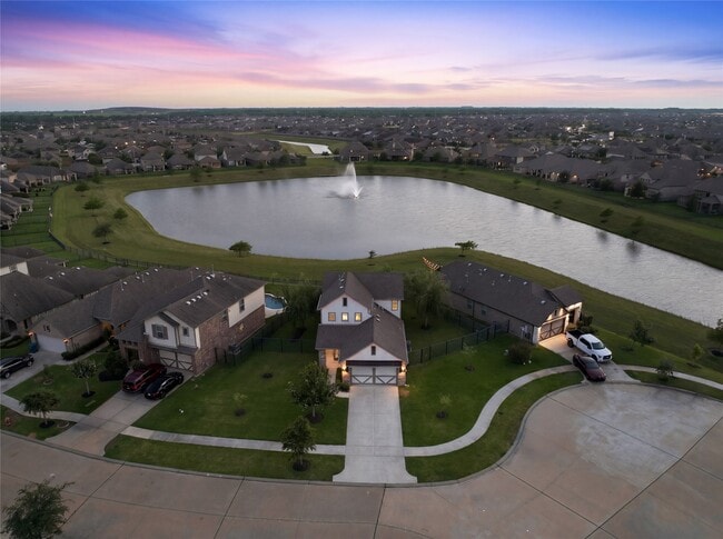 Building Photo - 2705 Bernadino Dr