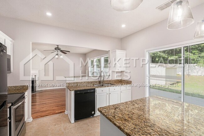 Building Photo - 1576 Thornwick Trace