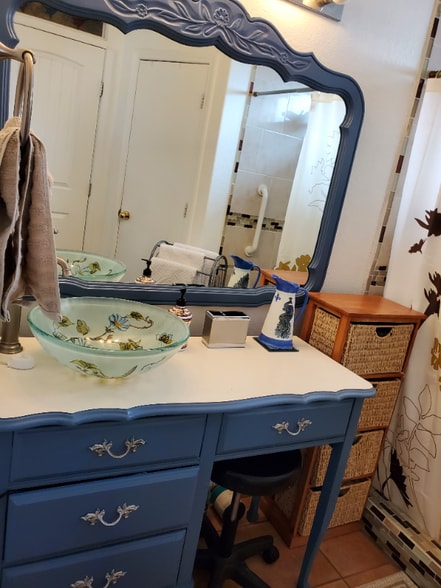 Building Photo - 332 Vista Del Angel SW