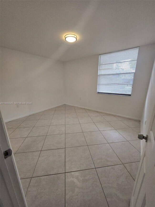 Building Photo - 3500 Whitehall Dr