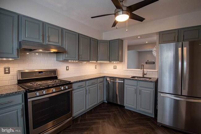 Building Photo - 5620 Queen Anne Ct