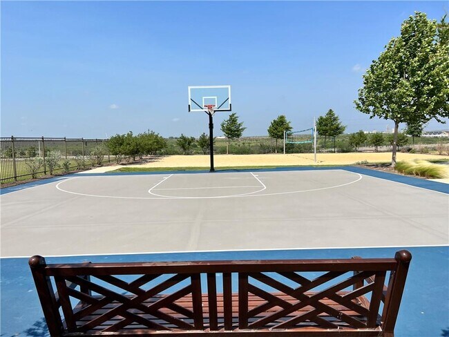 Building Photo - 224 Rollingwood Dr