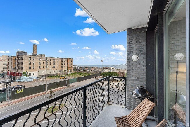 Building Photo - 1-33 Beach 116th St