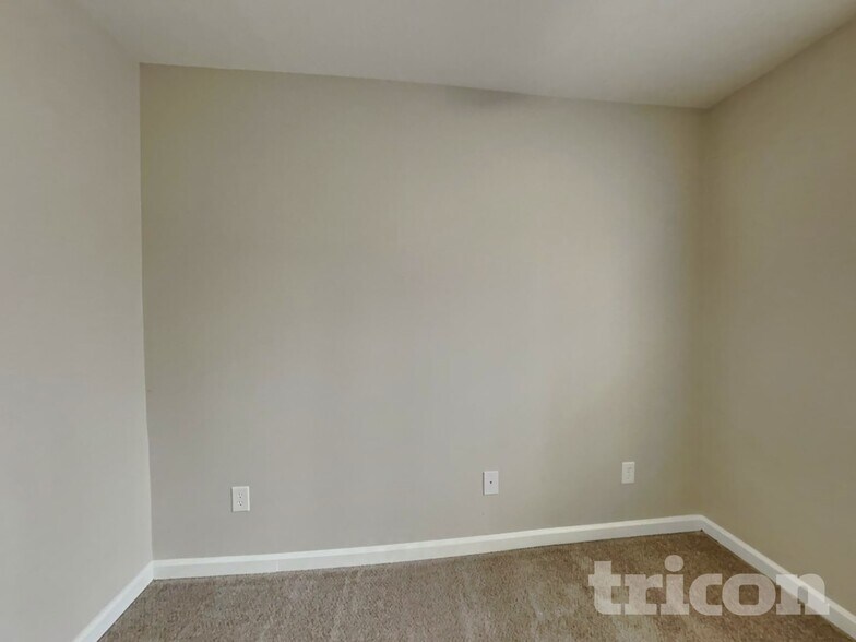 Building Photo - 105 Haven Grove Trail