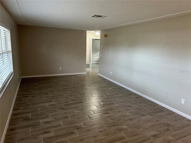 Building Photo - 7126 Leighton Way
