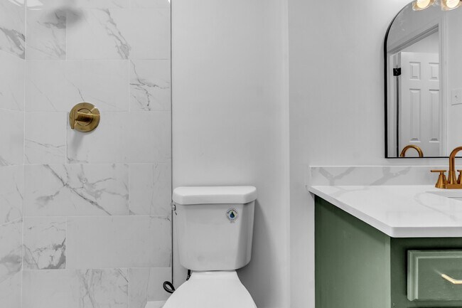 Building Photo - 8439 River Glen Dr