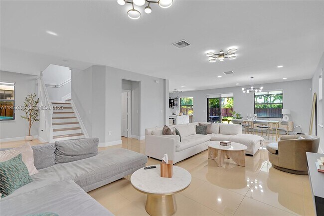 Building Photo - 10072 NW 87th Terrace