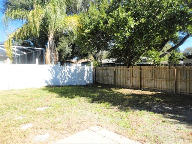 Building Photo - 1510 Canoe Dr