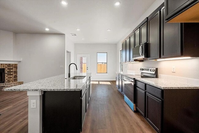 Building Photo - 2916 Corpus Ave