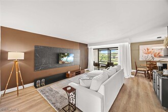 Building Photo - 3625 Boca Ciega Dr